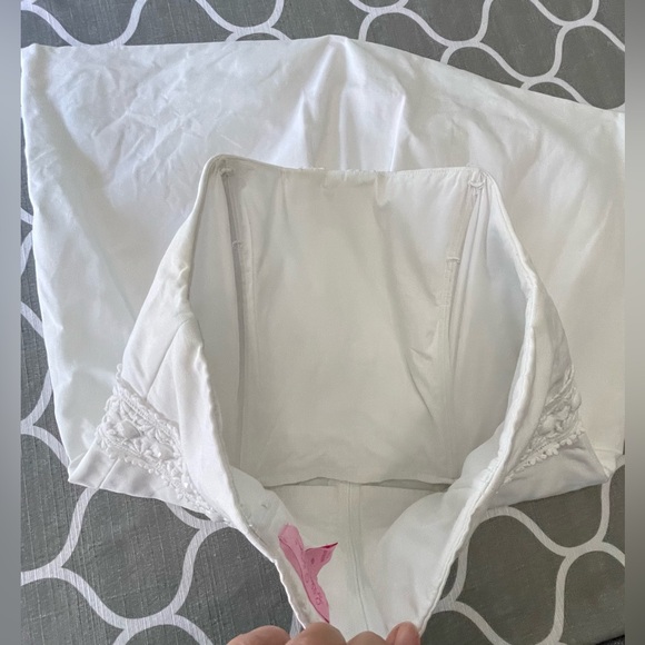 Lilly Pulitzer Betsey White Faille Beaded Strapless White Dress. EUC SIZE 6. - Picture 5 of 9